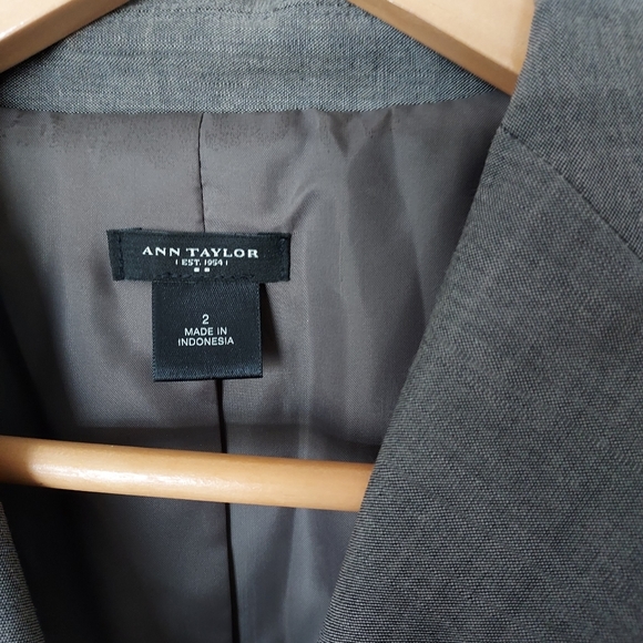 Ann Taylor Suit Taupe. Blazer size 2, trousers size 4 curvy. - Picture 2 of 6